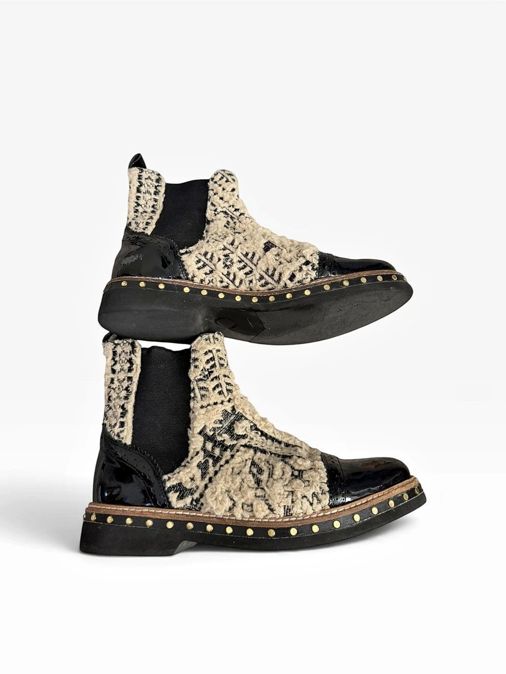 Free People Atlas Chelsea Boot Black/Cream Textile Upper/Patent Leather 38/7.5 - Picture 3 of 12